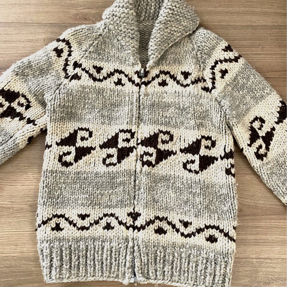 Vintage Handmade Tuak Sweater/Cardigan